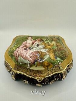 Vintage Limoges Fragonard France 22-Karat Gold Trinket Box Cobalt Royal Blue