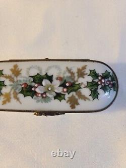 Vintage Limoges France Peint Main Handpainted Porcelain Needle Case Trinket Box