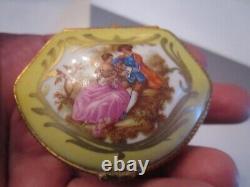 Vintage Limoges France Trinket Box Peint Main Hand Painted Scene Man/woman