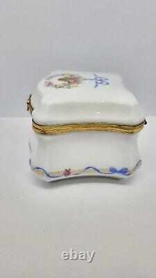 Vintage Limoges France Trinket Box with Flowers, 4 3/8 x 3 5/8 x 2 1/2