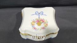 Vintage Limoges France Trinket Box with Flowers, 4 3/8 x 3 5/8 x 2 1/2