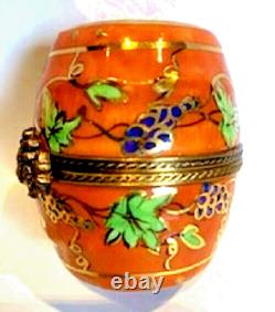 Vintage Limoges French Peint Main Porcelain Wine Barrel &4 Bottles Trinket Box