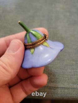 Vintage Limoges Peint Main Flower Trinket Box
