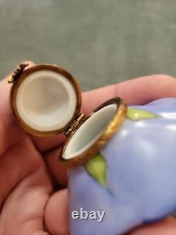 Vintage Limoges Peint Main Flower Trinket Box