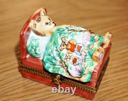 Vintage Limoges Peint Main Teddy Bear In Bed 1 3/4 Trinket Box Rare