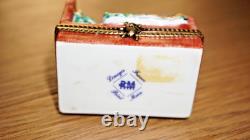 Vintage Limoges Peint Main Teddy Bear In Bed 1 3/4 Trinket Box Rare