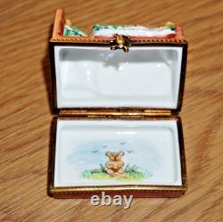 Vintage Limoges Peint Main Teddy Bear In Bed 1 3/4 Trinket Box Rare