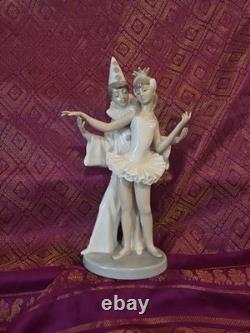 Vintage Lladro THE Carnival Couple Dancing Together Elegant Excellent Condition