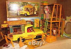 Vintage Mattel SUNSHINE FAMILY Giant lot Farm Truck Dolls Animals Box Big Jim