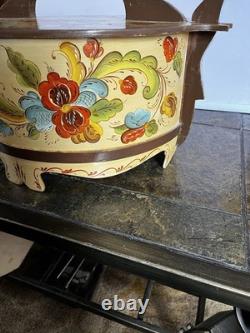Vintage Norwegian Decorative Wooden Tine Box Rose Mailing Floral Painting