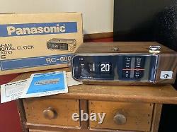 Vintage PANASONIC Flip Clock Radio RC-6004 AM FM Brand New in Box Wood Grain