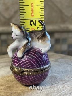 Vintage Peint Main P. V. France Limoges Trinket Box Cat On Ball Of Yarn, 2.25