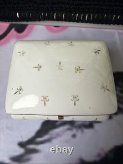 Vintage Porcelain Hinged Trinket Box Blue Crossed Swords Gold Fleur De Lis Vintage Porcelain Hinged Trinket Box Blue Crossed Swords Gold Fleur De Lis