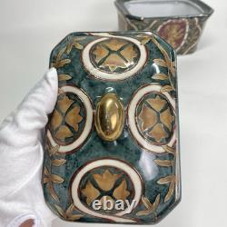 Vintage Porcelain Lion Trinket Jewelry Box 70s China Heraldic Style RARE #127