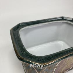 Vintage Porcelain Lion Trinket Jewelry Box 70s China Heraldic Style RARE #127