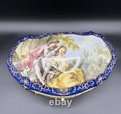 Vintage Porcelain Trinket Box Hand-Painted, Large, Andrea By Sadek Japan 11 L