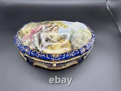 Vintage Porcelain Trinket Box Hand-Painted, Large, Andrea By Sadek Japan 11 L