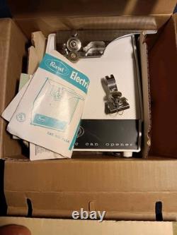 Vintage RIVAL Model 753 Can Opener White NEW in Box 1968 NOS