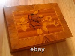 Vintage Romanian wooden jewelry wood box jewellery 50s lacquer deco witchy witch