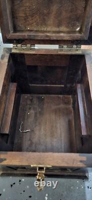 Vintage Rosenthal Truitt Hardwood Shoeshine Box