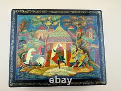 Vintage Russian Prince Igor Beautiful Lacquer Box Hand Painted Palekh Style