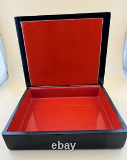 Vintage Russian Prince Igor Beautiful Lacquer Box Hand Painted Palekh Style