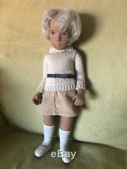 Vintage Sasha Girl Doll Rare Pale Blonde In Original Box