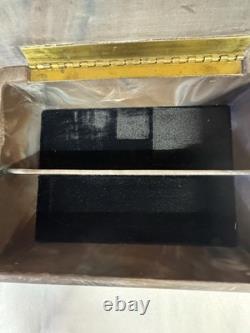 Vintage Square Incolay Stone Grizzly Family Jewelry Or Trinket Box 10x 8x 3