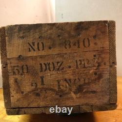 Vintage Stanely Hardware Wood Shipping Box Good Condition