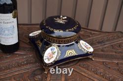 Vintage T limoges porcelain bonbonniere box floral decor