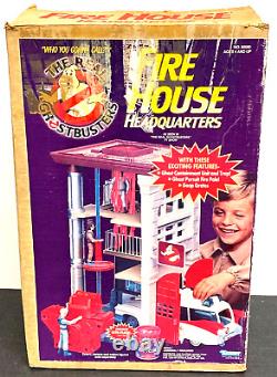 Vintage THE REAL GHOSTBUSTERS FIRE HOUSE HEADQUARTERS Kenner 1984 Boxed
