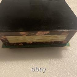 Vintage Tramp Art Deco Celluloid Plastic Bakelite Hinged Box