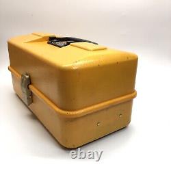 Vintage Umco Watertown Minn. USA Model 1133F Yellow Fishing Tackle Box 3 Tray
