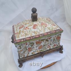 Vintage Wong Lee (WL 1895) Floral Crackled Ceramic & Bronze Lidded Box