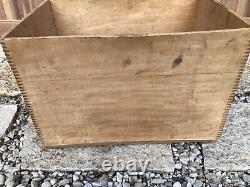 Vintage Wooden Crate Sears Roebuck Crackers Biscuits Cakes Chicago Illinois Box