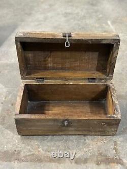 Vintage Wooden Large Size Storage Chest Box Original Hand Crafted Brass Fitted87