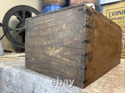 Vintage Wooden Pink Alaska Salmon Crate Clifton Brand Kroger Grocery Fish Box