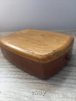 Vintage Wooden Rectangle Jewelry/Trinket Box UNIQUE JAMES BATEMAN SIGNED PG1 7