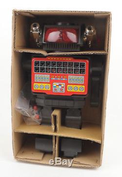 Vintage Yonezawa (Japan) Plastic Battery Op Talking Robot BOXED