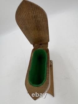 Vintage Zoo Line Modern Wooden PELICAN Trinket Box