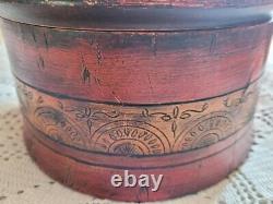 Vintage/antique Handcrafted Primitive Wood Laquer Spice Box