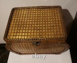 Vintage art Brass and Wood Latched Keepsake Box. Dim height 9× 13× 7.5