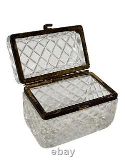 Vintage clear glass trinket box