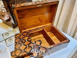 Vintage jewellery Box lockable thuya wooden Jewelry Box organizer with key