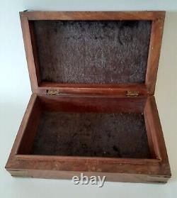 Vintage rare small wooden jewels Trinket hand carved Decorative wood wooden box