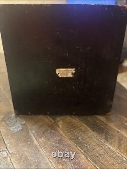 Vtg Japanese lacquered bento box with gold Birds, 4 Tier 8x8x8 Hinged Lid EUC